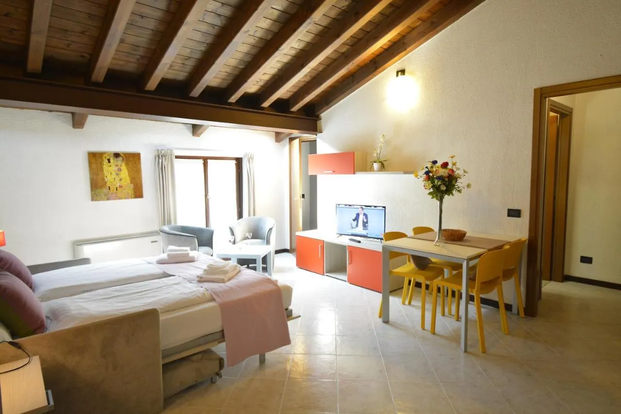Aparthotel Residenza Corte Casara Lazise
