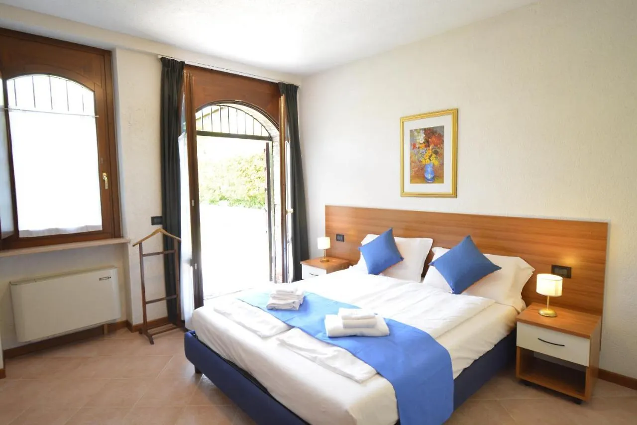 Residenza Corte Casara Lazise 3*,  Italy