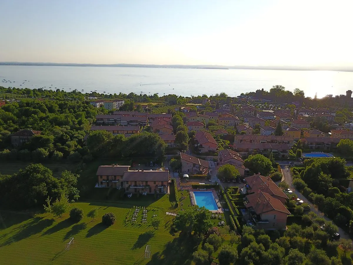 Residenza Corte Casara Lazise 3*,